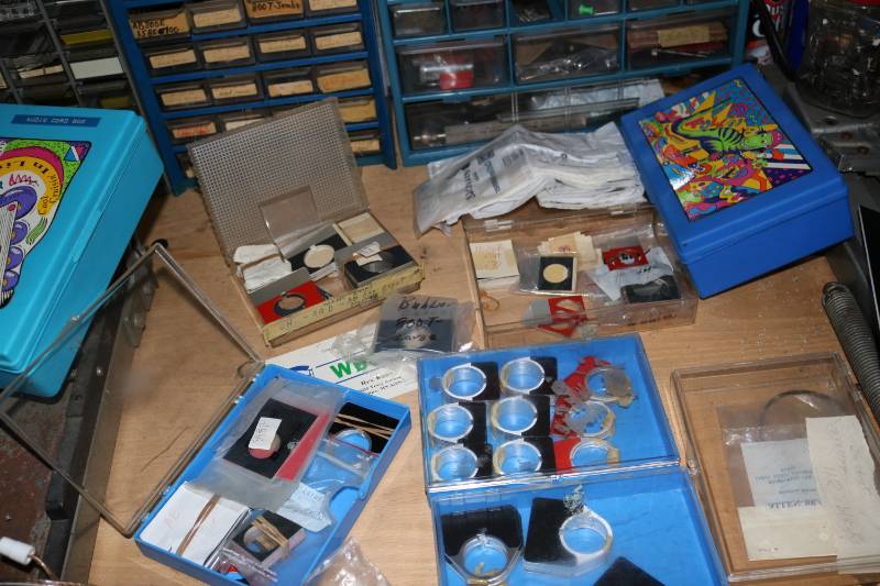 Organizers full of engraving suppli...