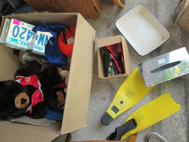 Lot of garage goodies...