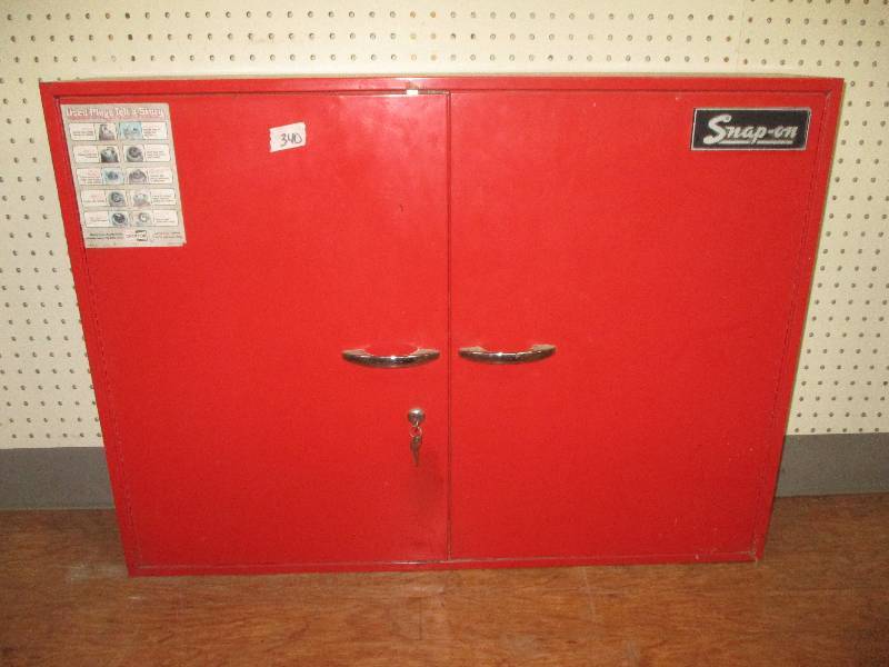 Snap-on Wall Box with key