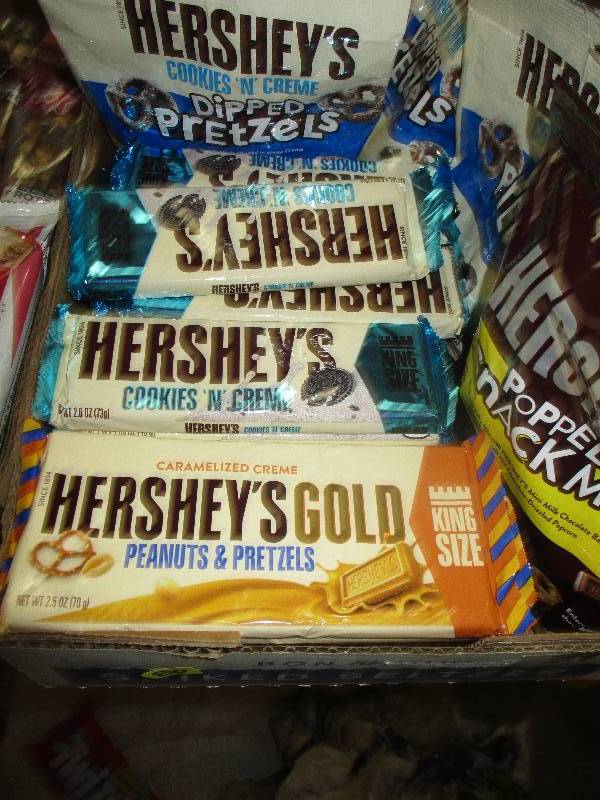 39 hersheys bars and assorted dipped pretzels