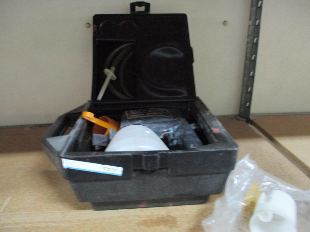 lot 11 image: Craftsman Airless Sprayer
