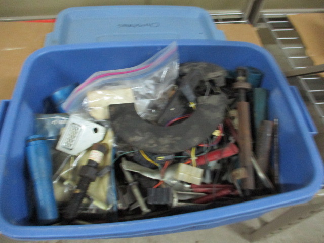 lot 37 image: GM Specialty Tools