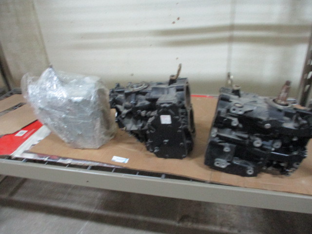 lot 45 image: Outboard Motor Heads