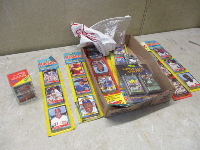 lot 58 image: Sports cards and collectibles