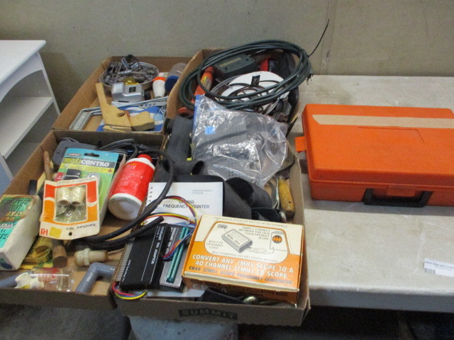 lot 59 image: Electronics and Tools