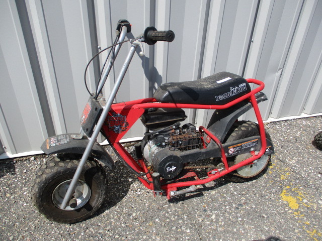 lot 63 image: Doodlebug Mini Bike