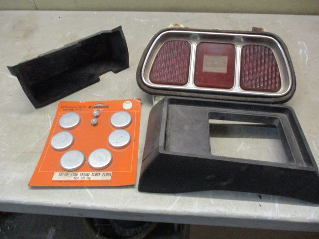 lot 105 image: Ford Mustang Parts