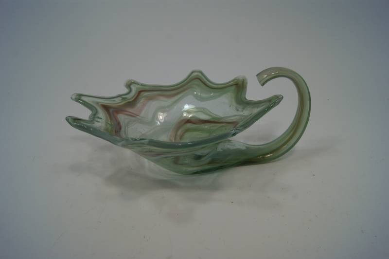 lot 66 image: Glass Candy Dish