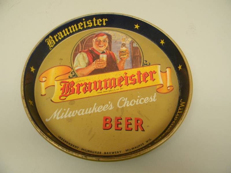 lot 35 image: VINTAGE 1950s BRAUMEISTER BEER MILWAUKEE WISCONSIN ADVERTISING METAL TRAY 12 - VERY COOL - SEE PICTURES