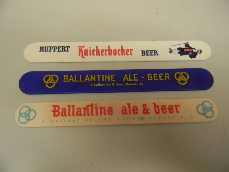 lot 53 image: VINTAGE BALLANTINE & RUPPERT BEER FOAM SCRAPPERS - 3 TOTAL - GREAT COLLECTIBLES - SEE PICTURES