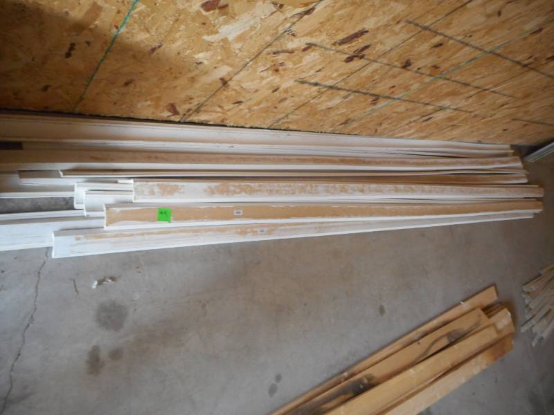 lot 9 image: Fiber Wood Crown Molding