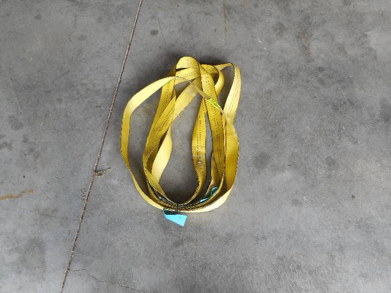lot 19 image: lift straps