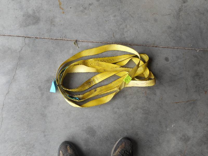 lot 18 image: lift straps