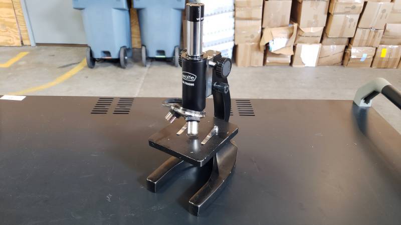 lot 16 image: Wolfe Microscope