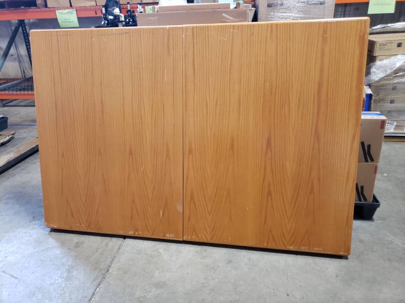 lot 91 image: Executive white board