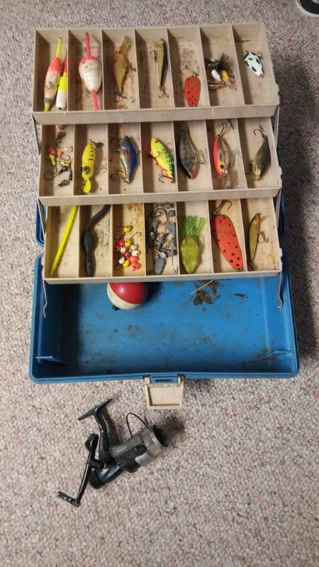 ice fishing tackle box