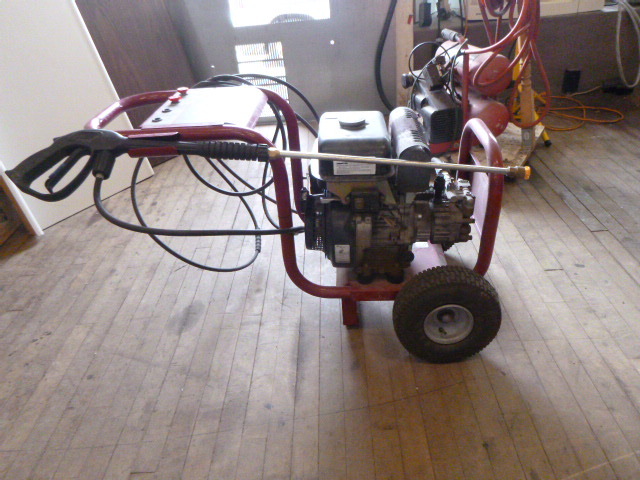 lot 3 image: Coleman Power Mate Pressure Washer