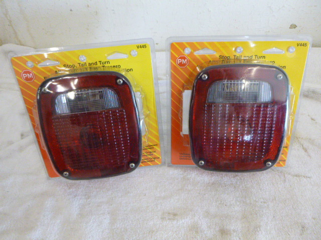 lot 27 image: 2 PM Stop, Tail, and Turn Lights