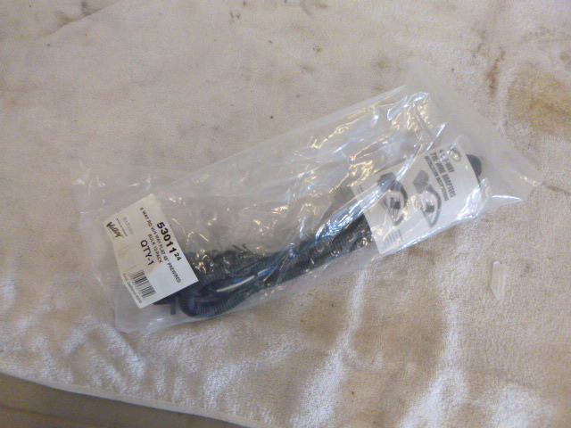 lot 41 image: Valley 6 and 7-Way Pre-Wire Adapters