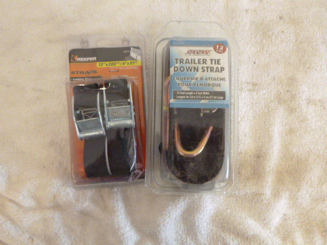 lot 42 image: 2 Packs of Tie-Down Straps
