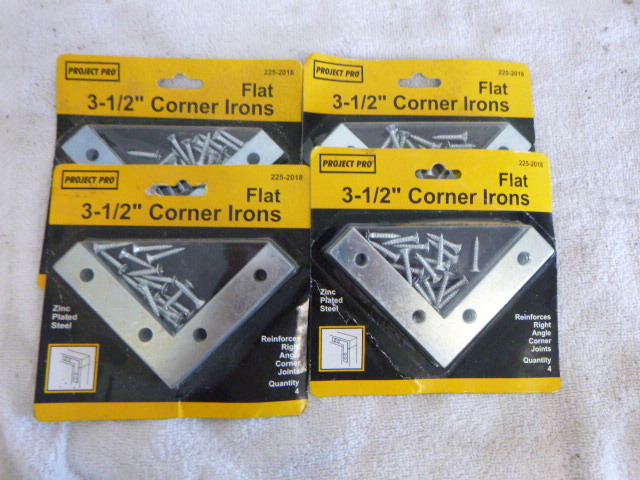 lot 73 image: 4 Project Pro 3 12 Flat Corner Irons