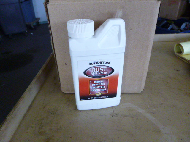 lot 130 image: 8 Bottles of Rust-Oleium Rust Remover