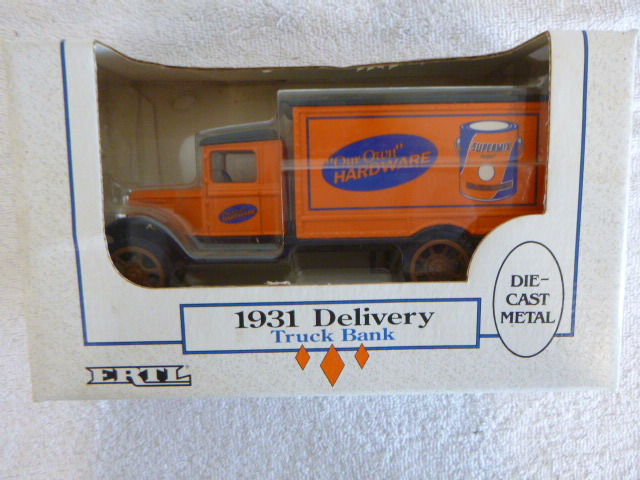 lot 162 image: Ertl 1931 Delivery Truck Bank