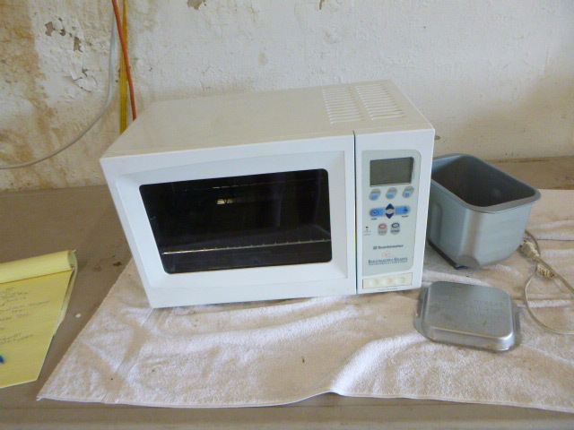 lot 190 image: Toastmaster Breadmakers Hearth
