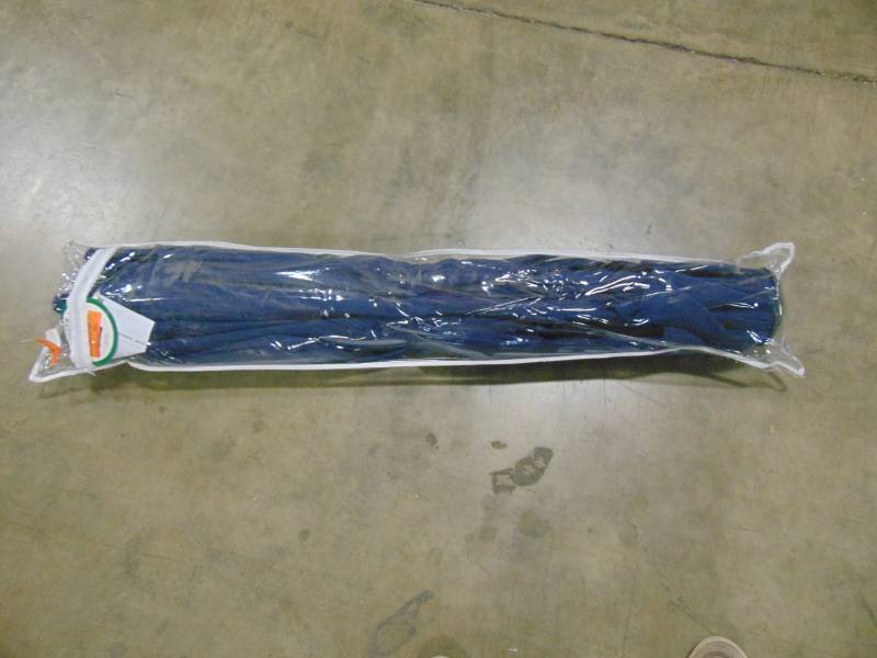 lot 7 image: Garden Treasures Blue Market 7.5-ft Patio Umbrella YJAUC-181B