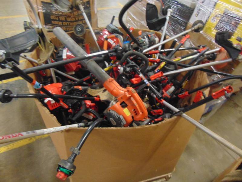 lot 39 image: WHOLESALE MIXED PALLET OF RETURNS - OUTDOOR POWER