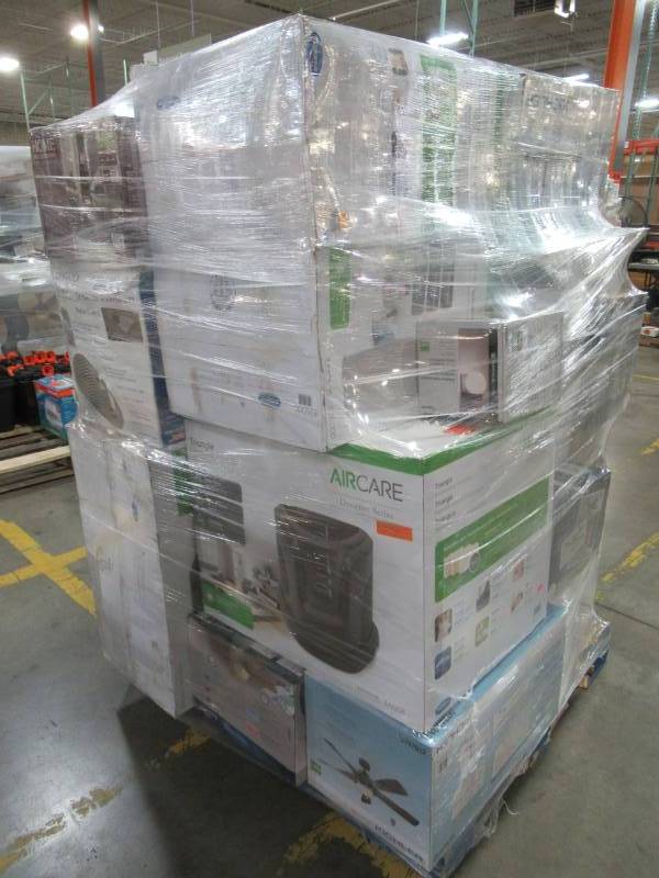 lot 399 image: WHOLESALE MIXED PALLET OF RETURNS - LIGHTING AND DEHUMIDIFIERS