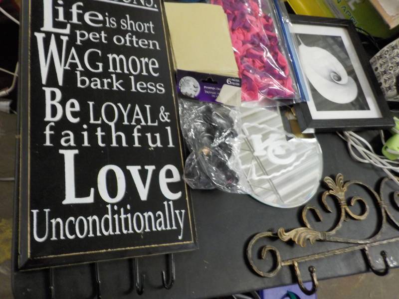 lot 5 image: Home Dcor Lot in a Laundry Basket...