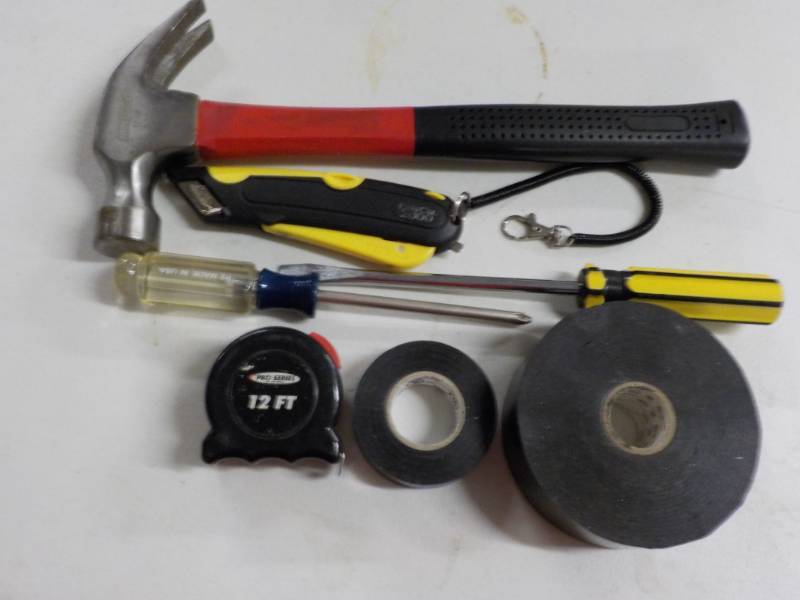 lot 14 image: Tool Shop Hammer and Tools...