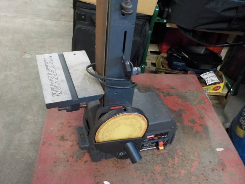 lot 78 image: Craftsman BeltDisc Sander...