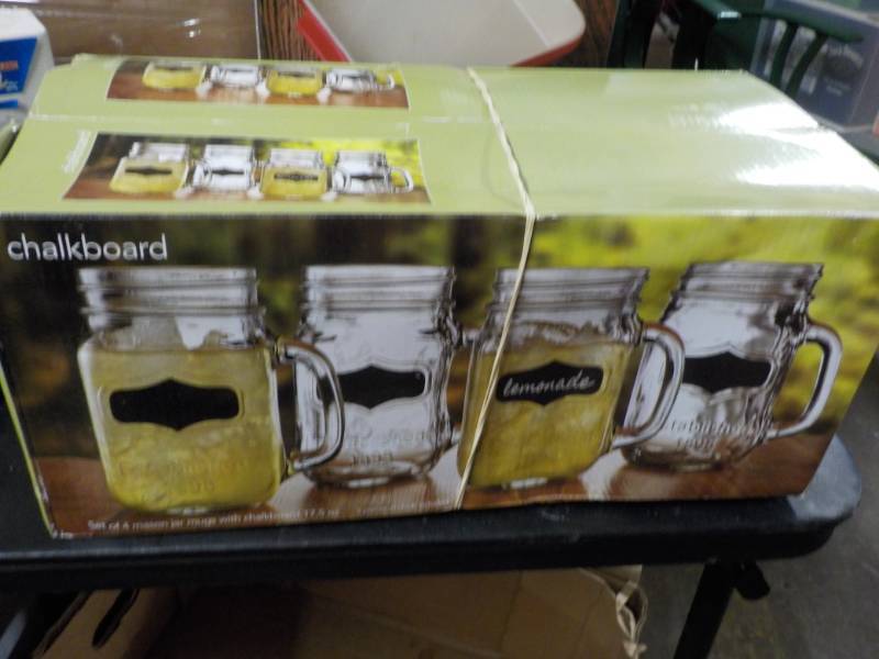 lot 120 image: Set of 8 Mason Jar Mugs with Chalk ...