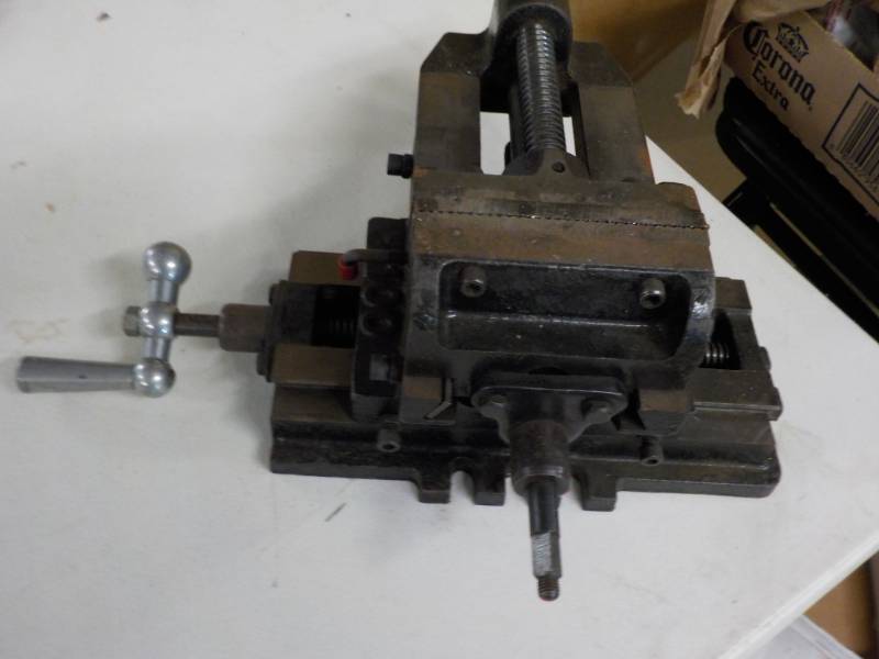 lot 187 image: Adjustable Vise...