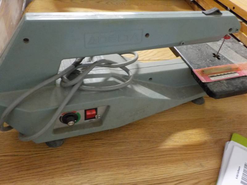 lot 198 image: Olson Scroll Saw...