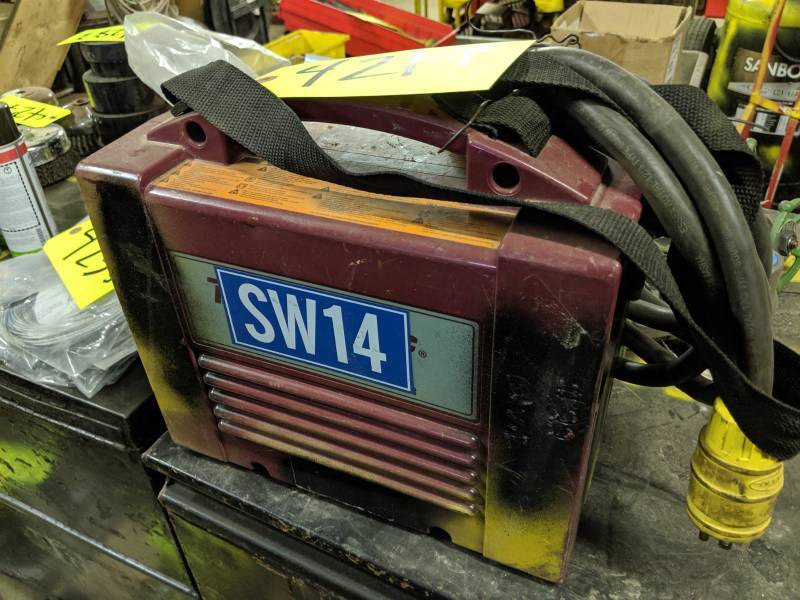 lot 421 image: Thermadyne Thermal Arc 130S TIG Welder