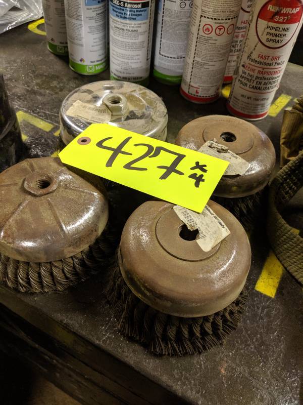 lot 427 image: Lot of (4) United Rentals 6x.014x58in. Wire Brush Cup