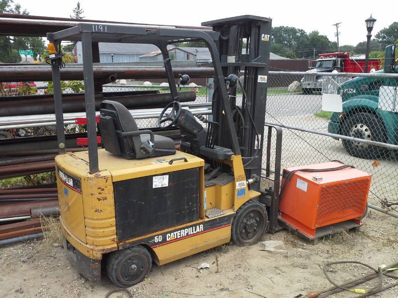 lot 107 image: Caterpillar Model E 36V Fork Lift with 5000 lb. Forks, Charter Power Systems Ferro Five FR Series 48V Power Supply