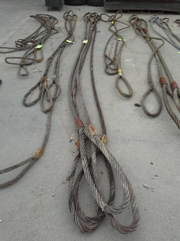 lot 120 image: Lot of (4) Olsen Chain & Cable Co. Inc. 1-14in. Steel Cable with Crimped Loop Hook