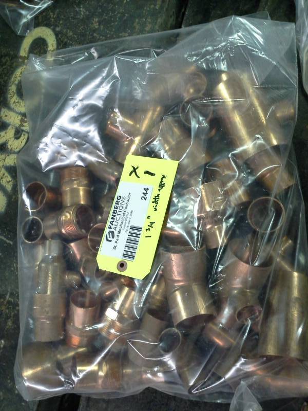 lot 244 image: 1-34in. Brass Pipe Fittings