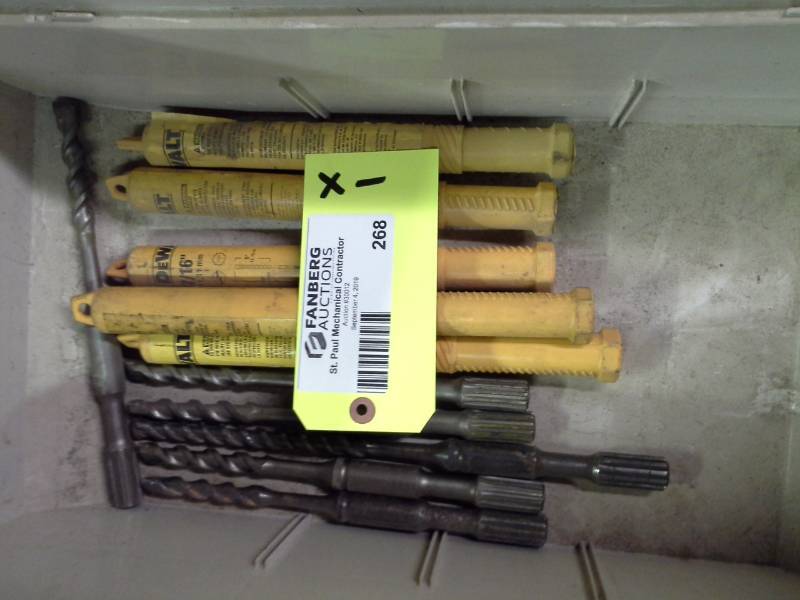 lot 268 image: DeWalt Spline Shank Drill Bits