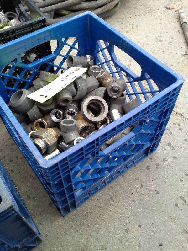 lot 157 image: Pipe Fittings