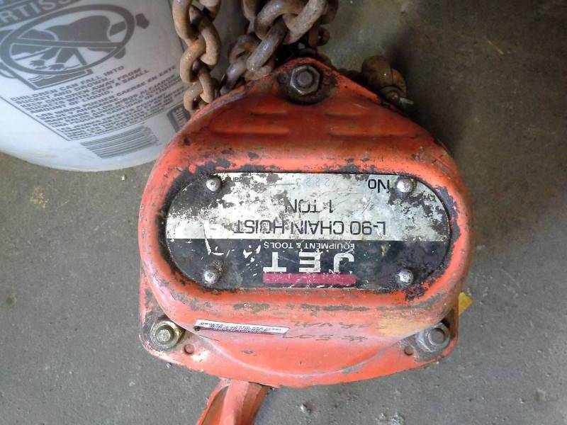 lot 170 image: Jet Equipment & Tools L-90 Chain Hoist 1-Ton