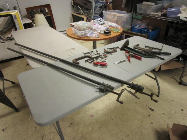 lot 175 image: CLAMPS