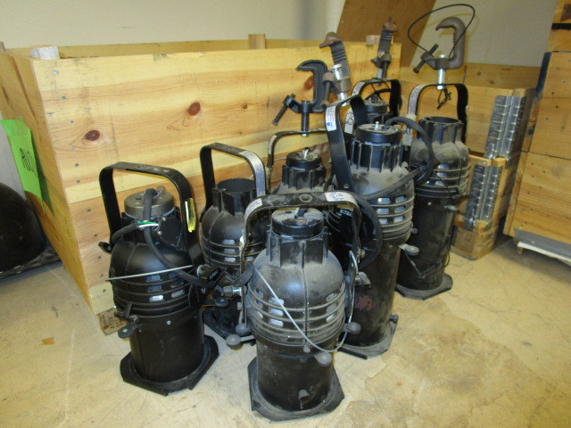 lot 223 image: ALTMAN ELLIPSOIDAL 360Q STAGE LIGHTS