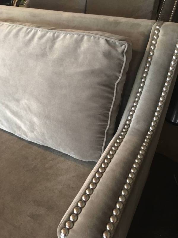 lot 12 image: Modern Loveseat