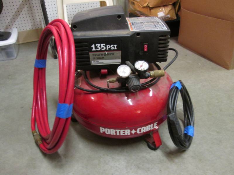 lot 2 image: Porter Cable 135 PSI 2 HP 6 Gallon ...