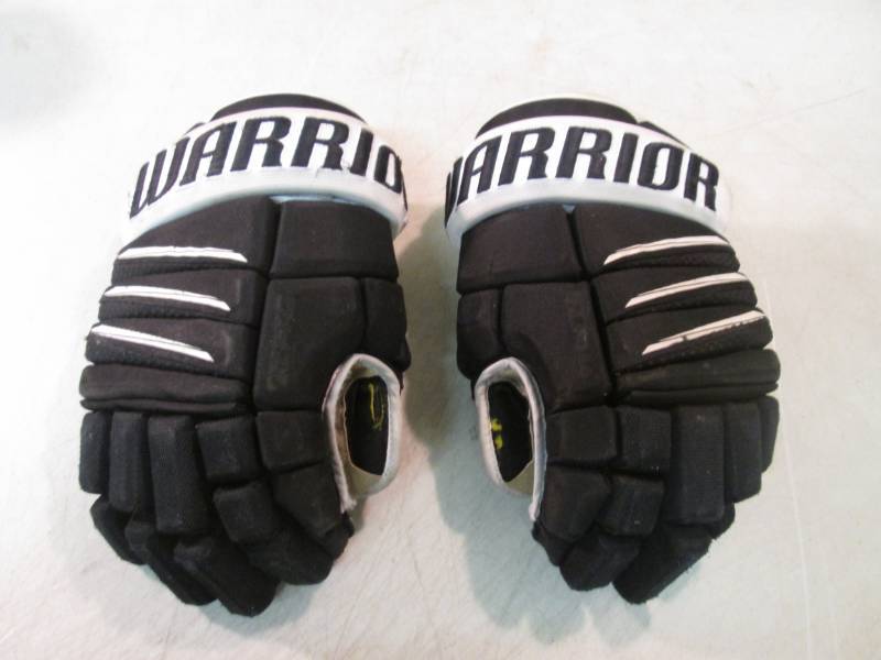 lot 36 image: Pair of Warrior Evo Pro Hockey Glov...